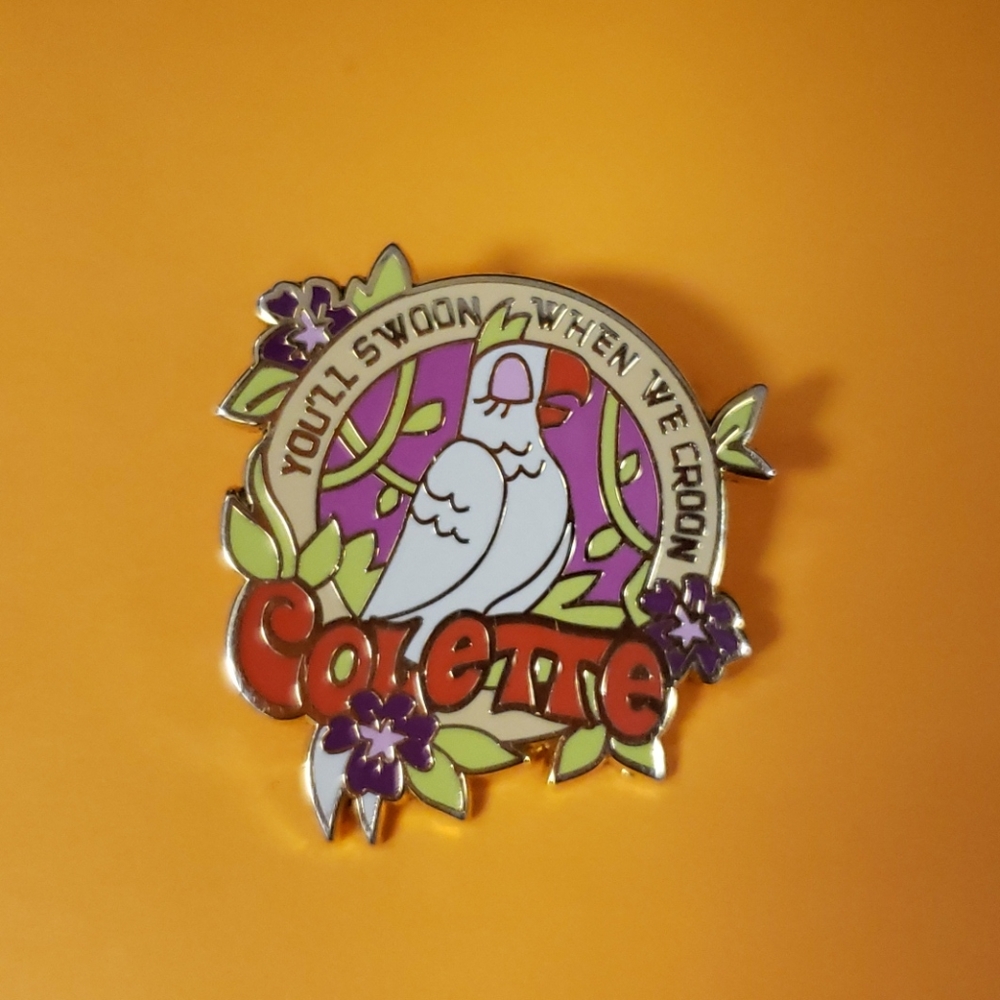 DLR PIN Colette Enchanted Tiki Room GWP